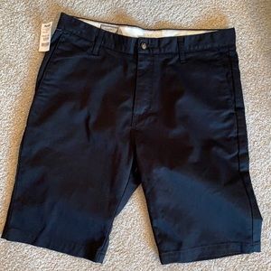 NWT Volcom  Black Shorts 33